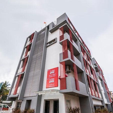 Super Townhouse Hebbal Hotel Bangalore Exterior foto