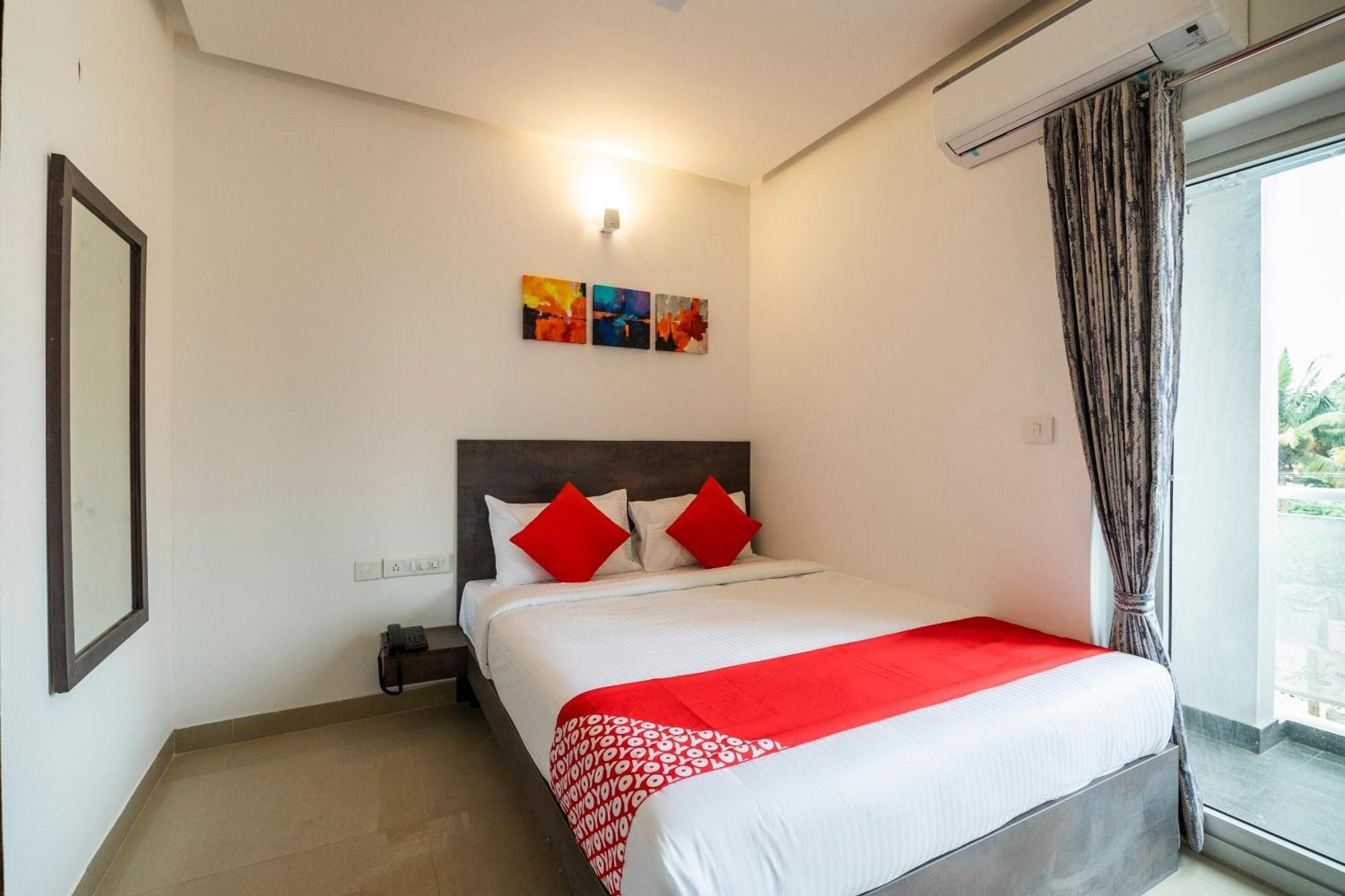 Super Townhouse Hebbal Hotel Bangalore Exterior foto