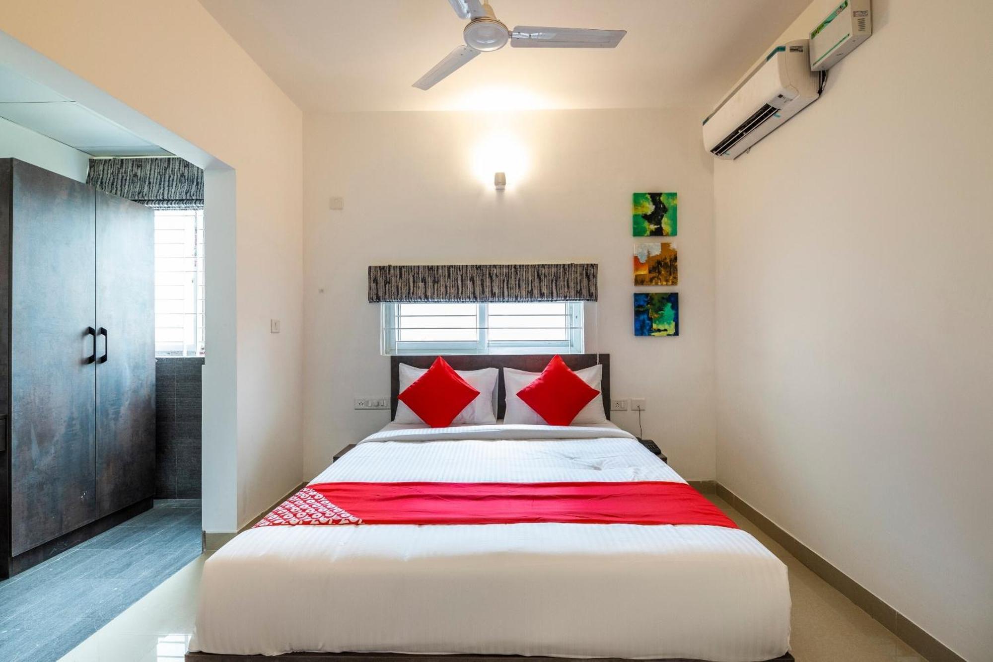 Super Townhouse Hebbal Hotel Bangalore Exterior foto